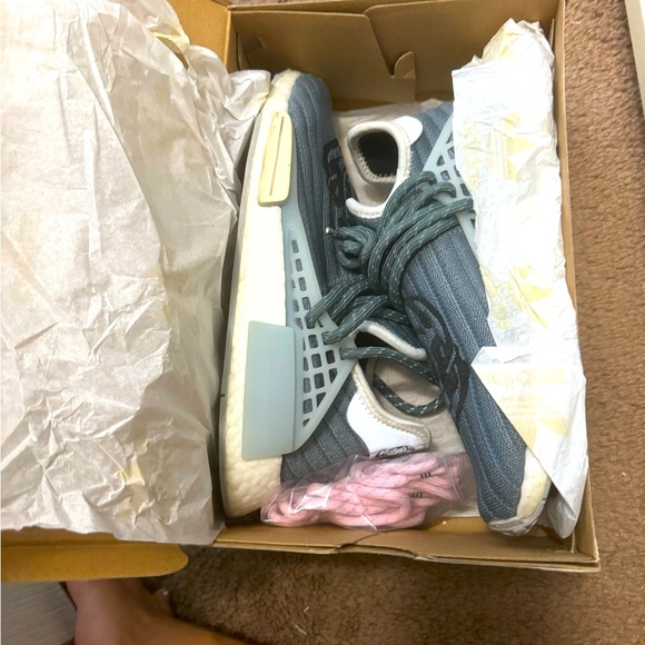 ADIDAS NMD HU Pharrel Williams x Billionaroe Boys Club Astronaut Blue Sneaker - Picture 5 of 6